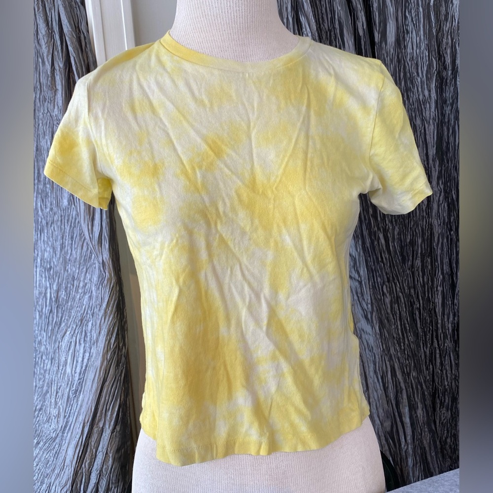 J19 Agolde Yellow Tshirt